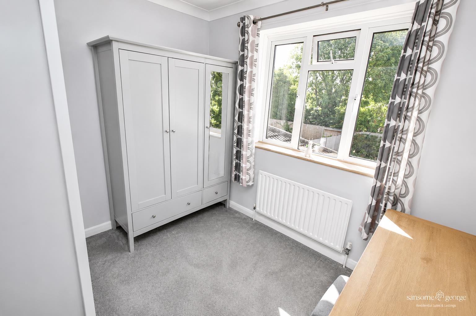 Beverley Road, Tilehurst, Reading